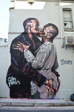 KanyeWest_SeBeijando_Graffite_2016